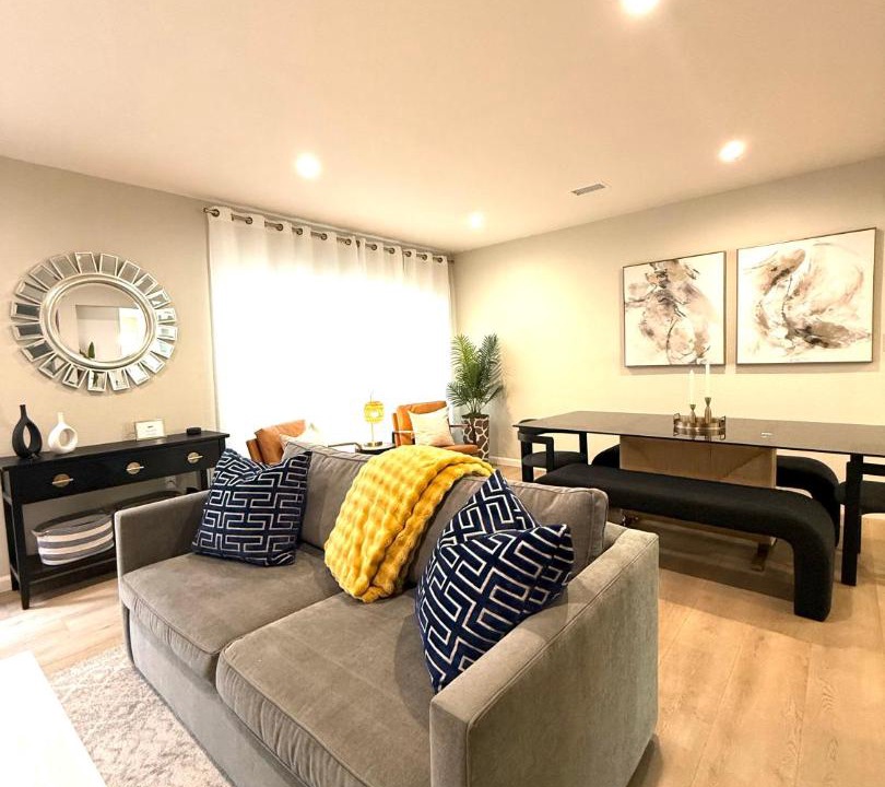 Photo of Livingroom in North Redondo