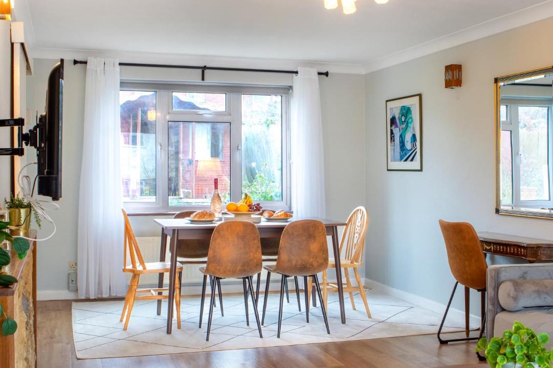 Photo of Others in Salisbury