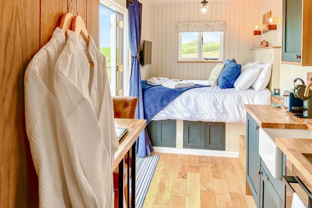 Photo of Others in Hannington