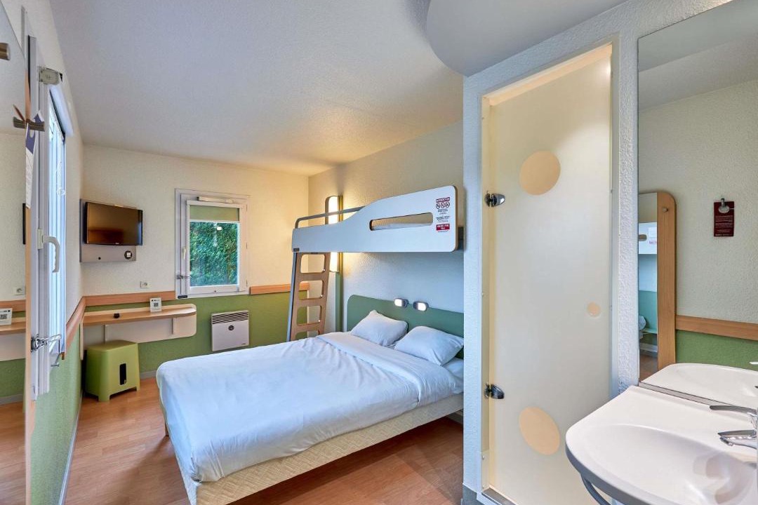 Photo of Others in Lisieux