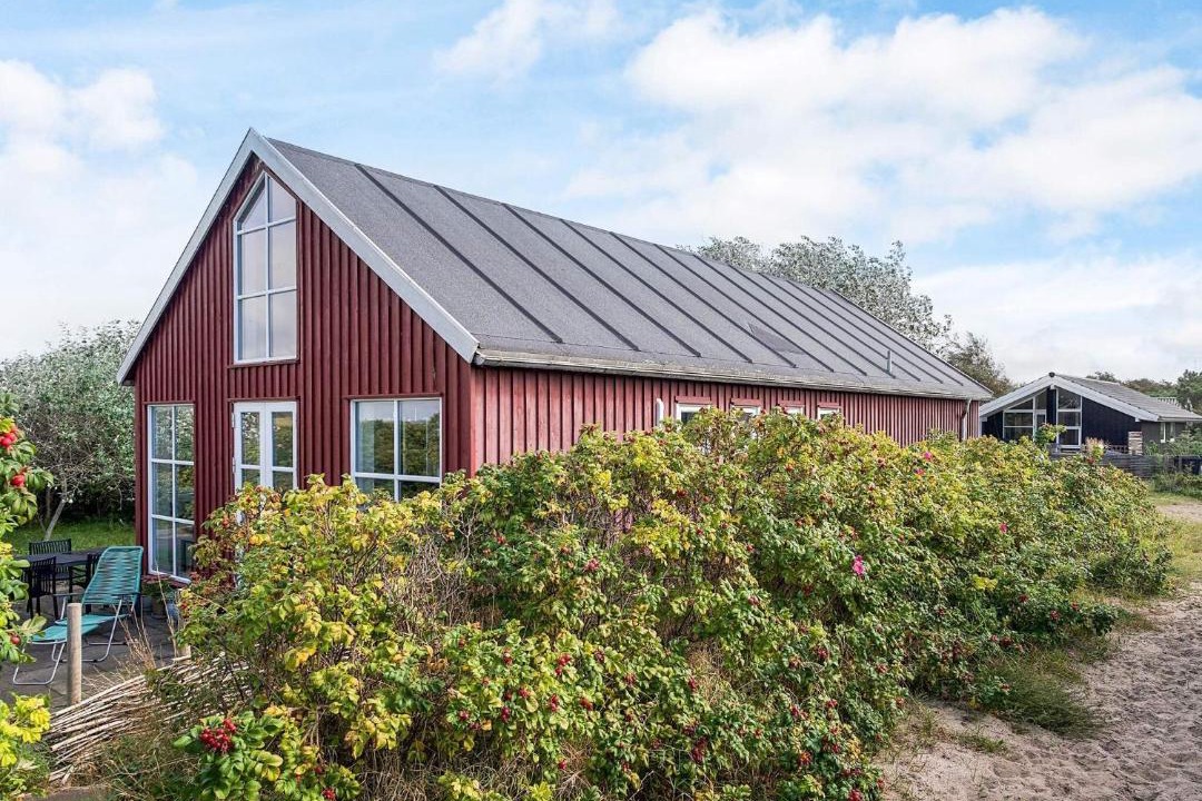 Photo of Others in Store Fuglede