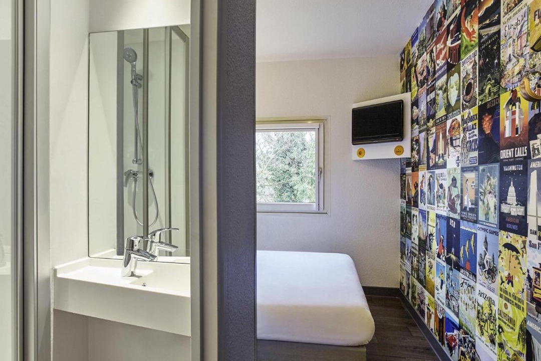 Photo of Others in Crosne