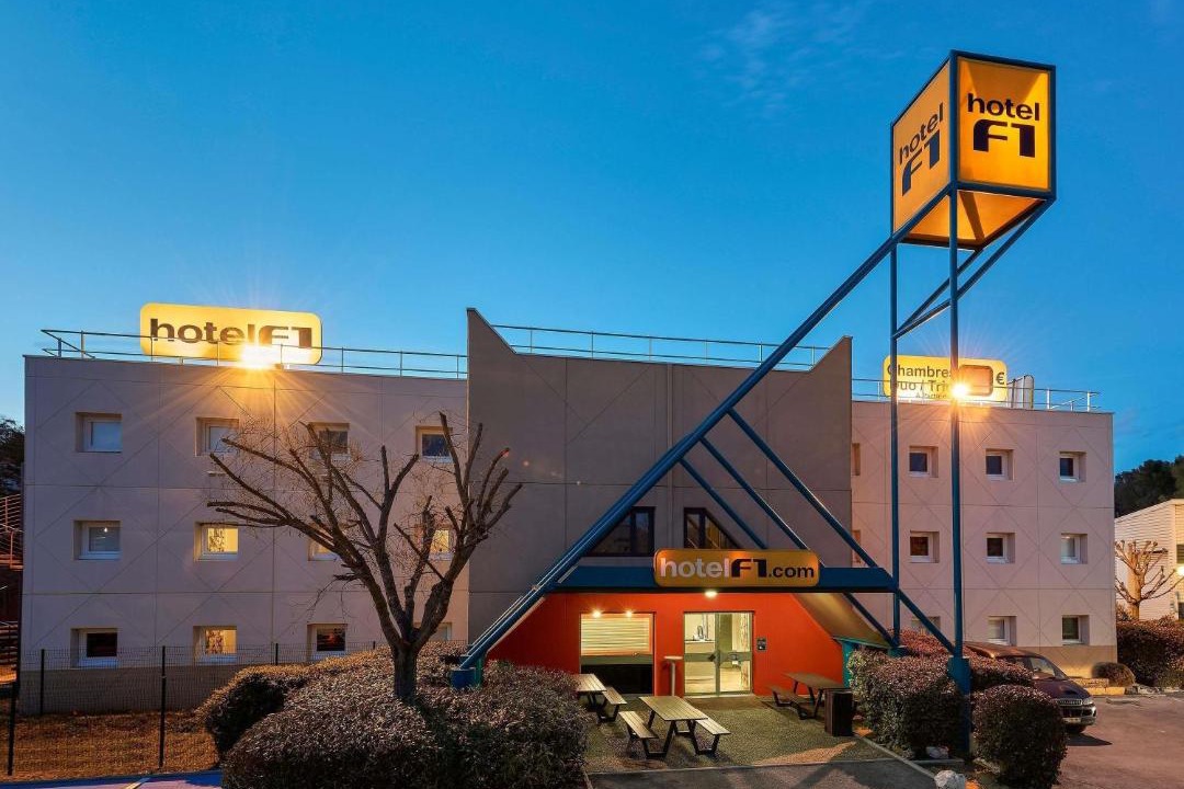 Photo of Others in Saint-Saturnin