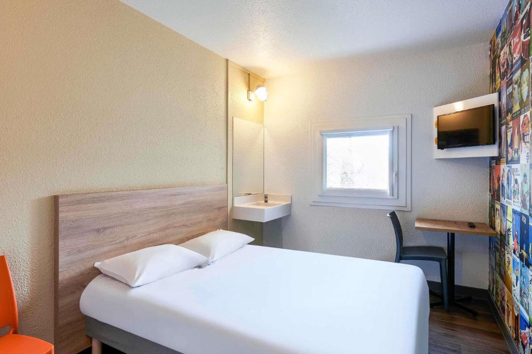 Photo of Others in Venette