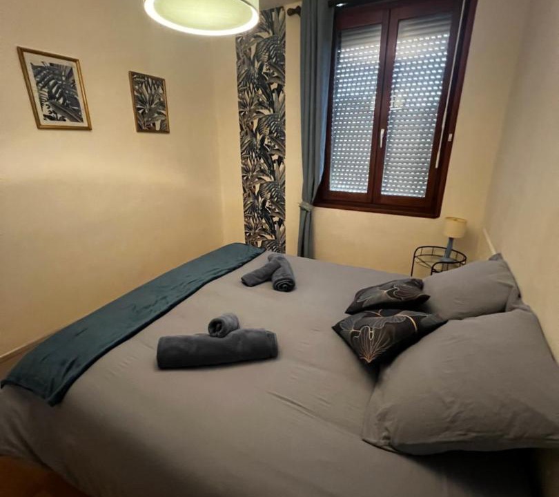 Photo of Bedroom in Longueau