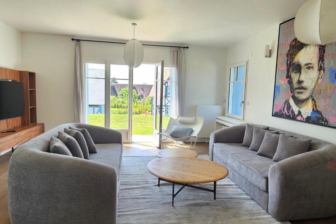 Photo of Livingroom in Deauville