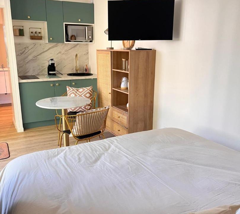 Photo of Bedroom in Gradignan