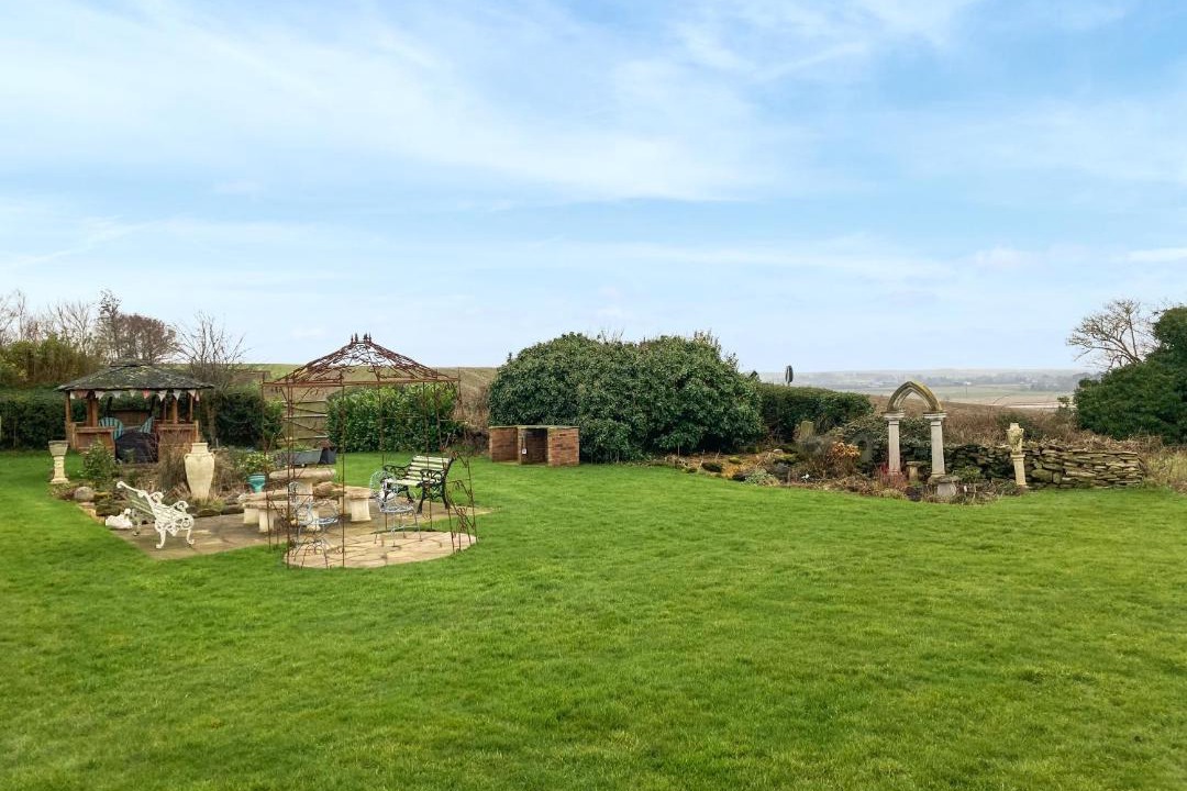 Photo of Others in Aughton