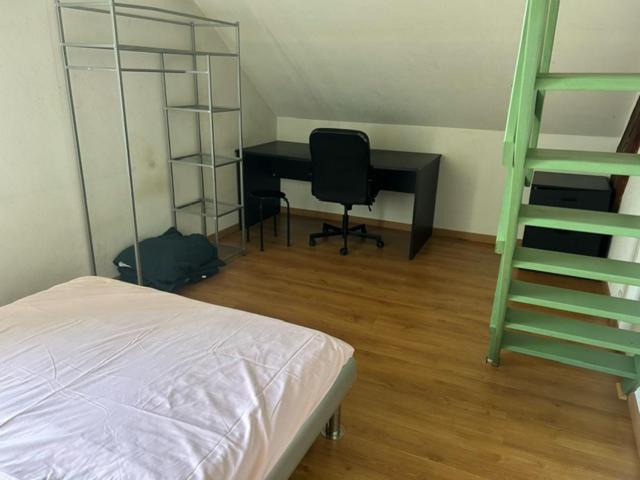 Photo of Bedroom in Charleville-Mezieres