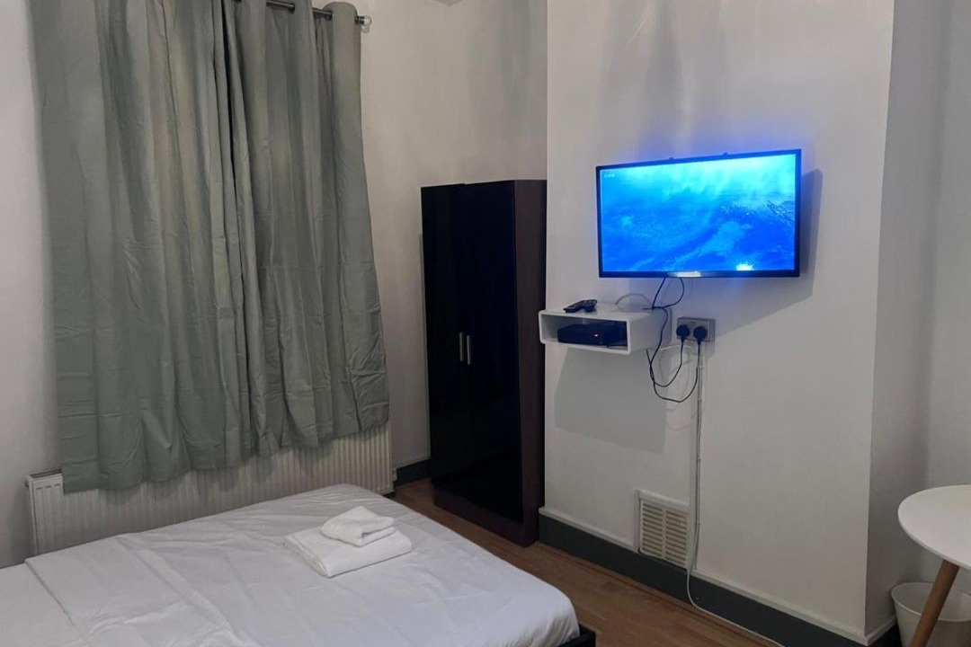 Photo of Others in Highbury West