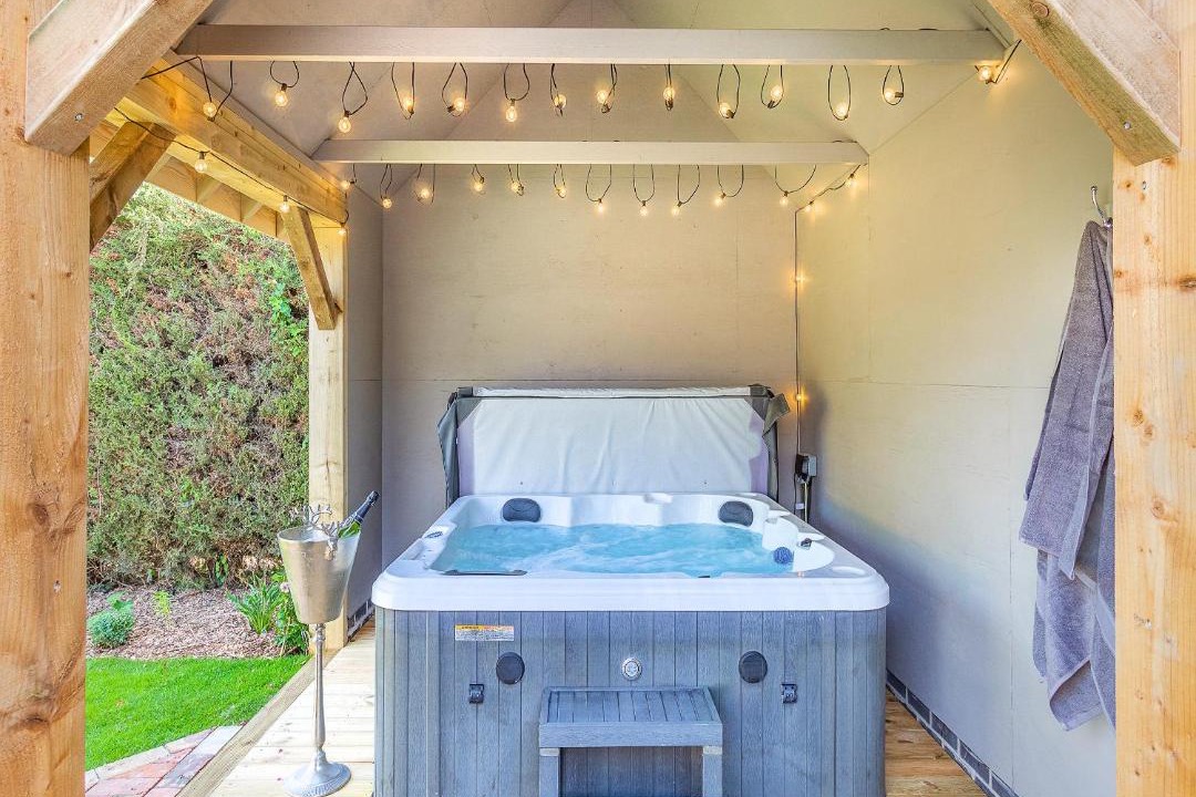 Photo of Others in Wortham