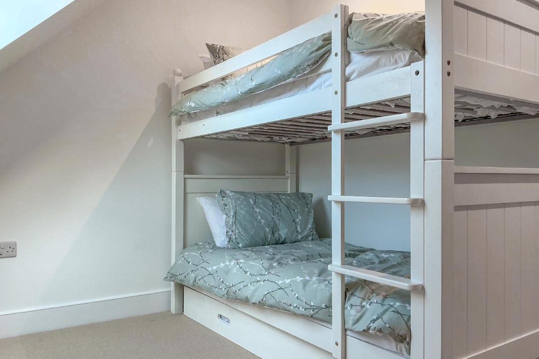 Photo of Others in Tickenham