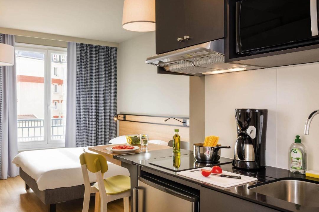 Photo of Others in Puteaux