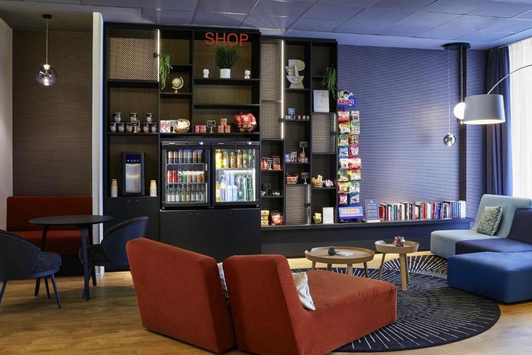 Photo of Others in Puteaux