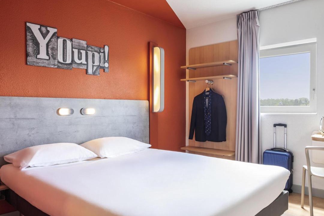 Photo of Bedroom in Grigny