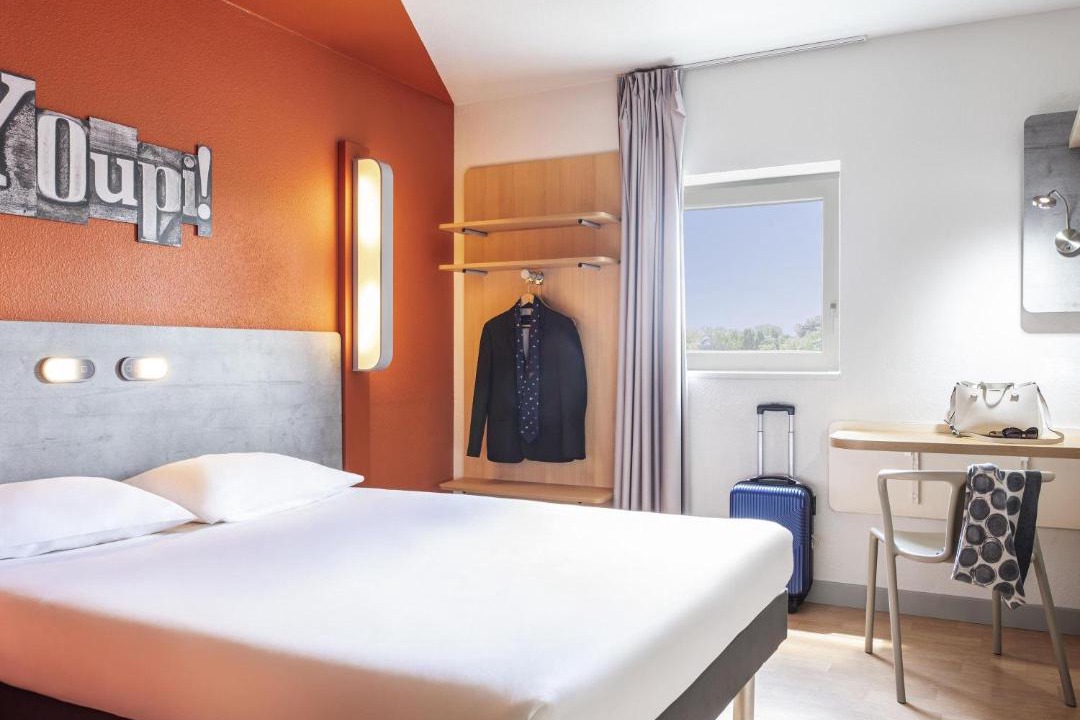 Photo of Bedroom in Grigny