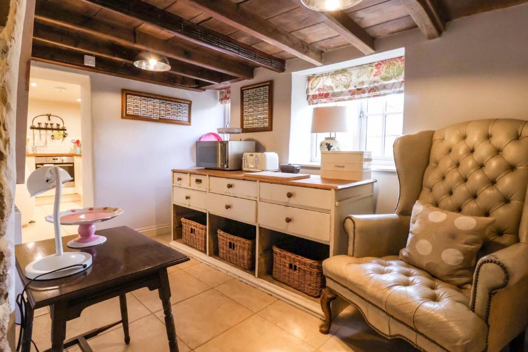 Photo of Others in Westow