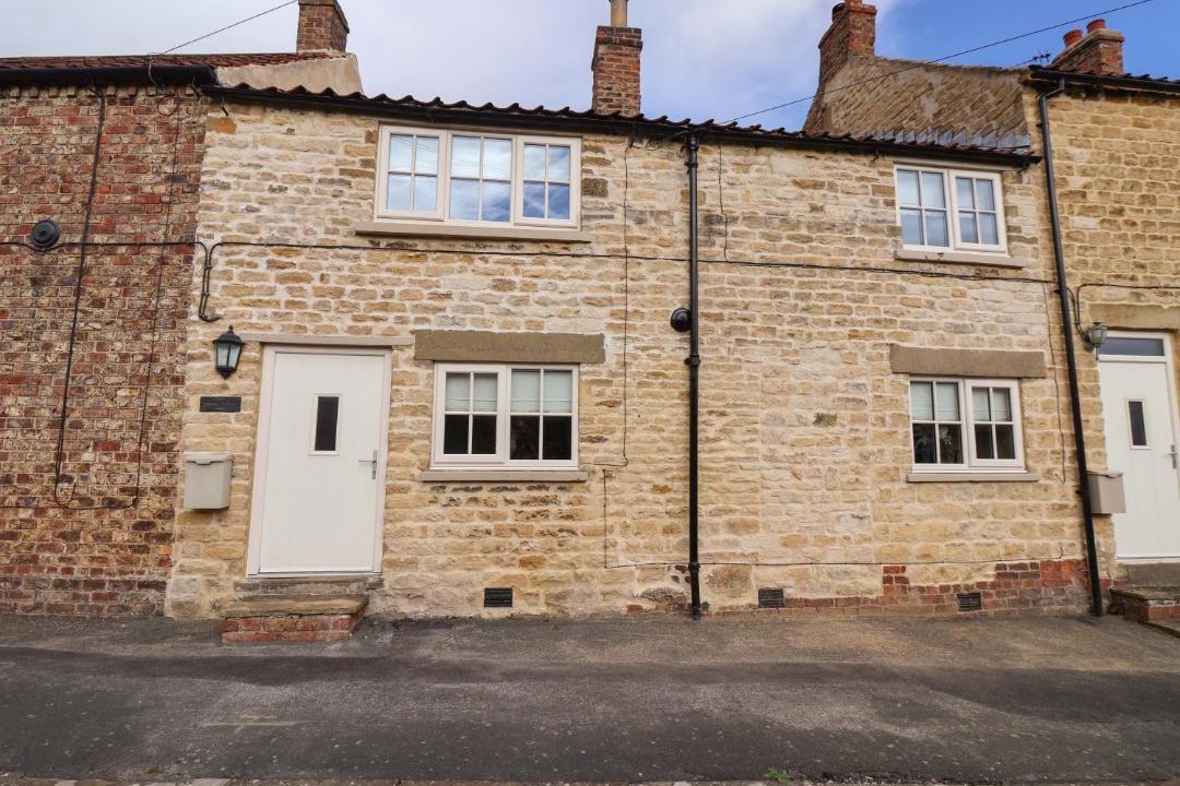 Photo of Others in Westow