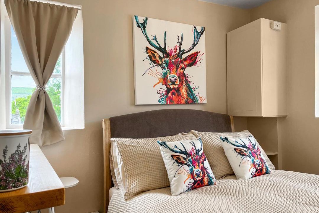 Photo of Bedroom in Hayfield