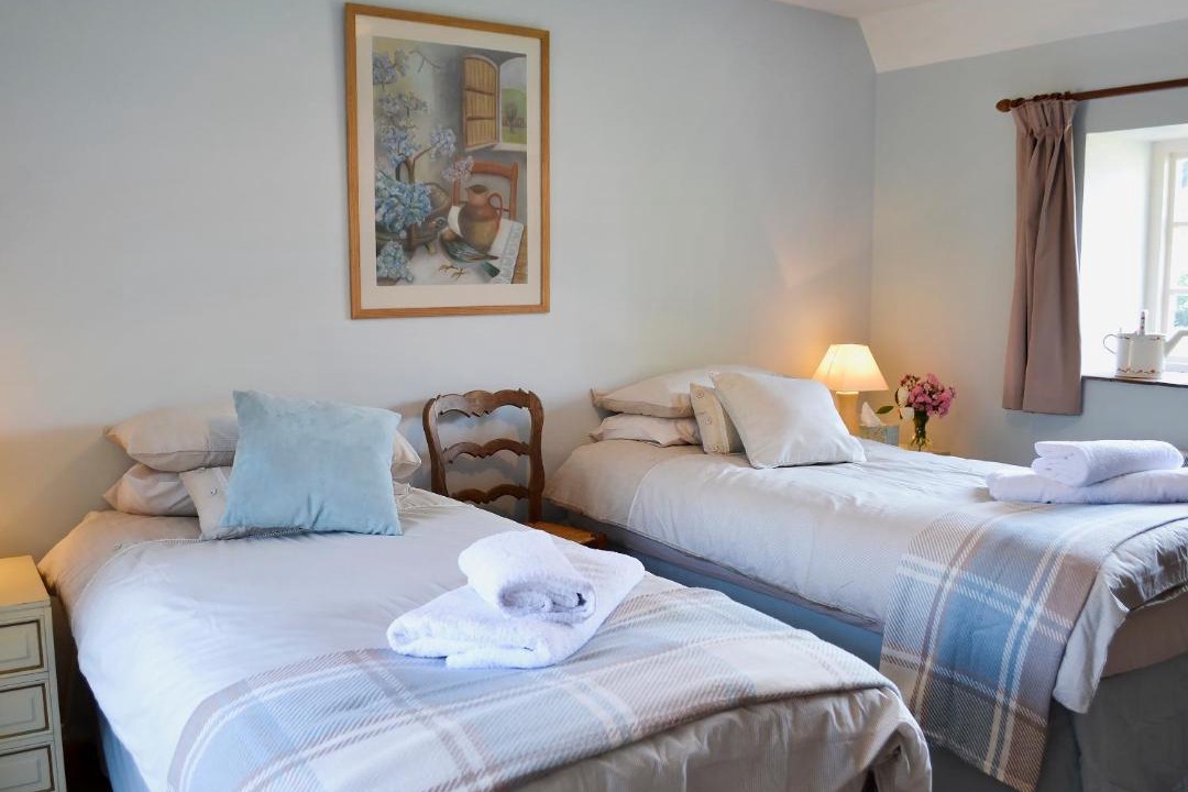 Photo of Others in Cowbeech