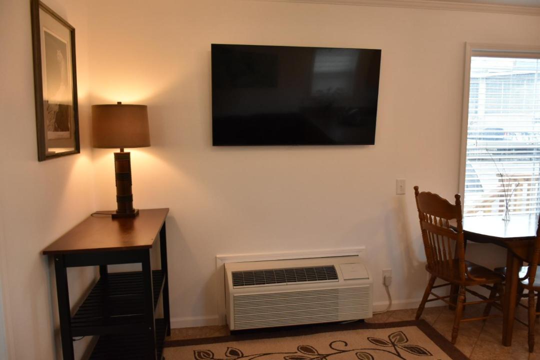 Photo of Others in Gardiner