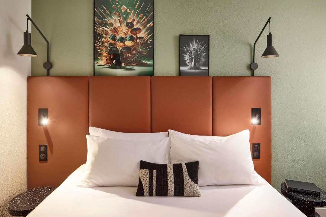Photo of Bedroom in Caen City Centre
