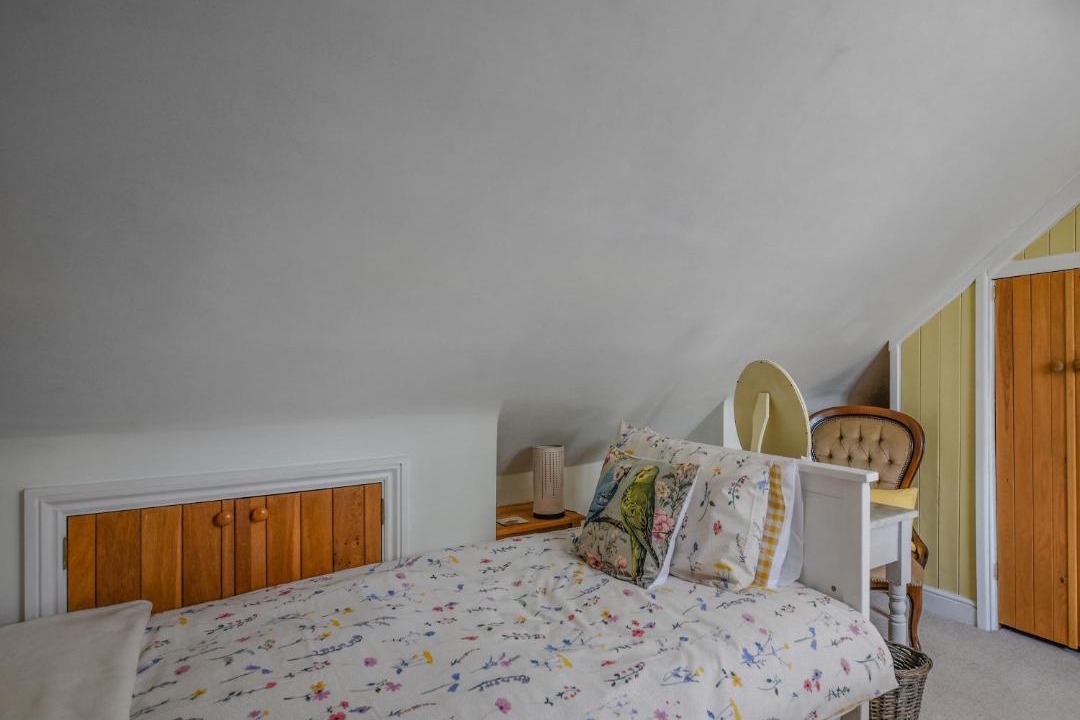 Photo of Others in Kington