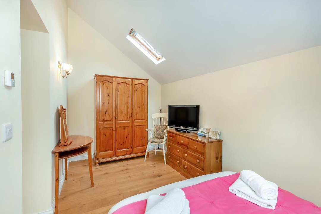 Photo of Bedroom in Tirabad