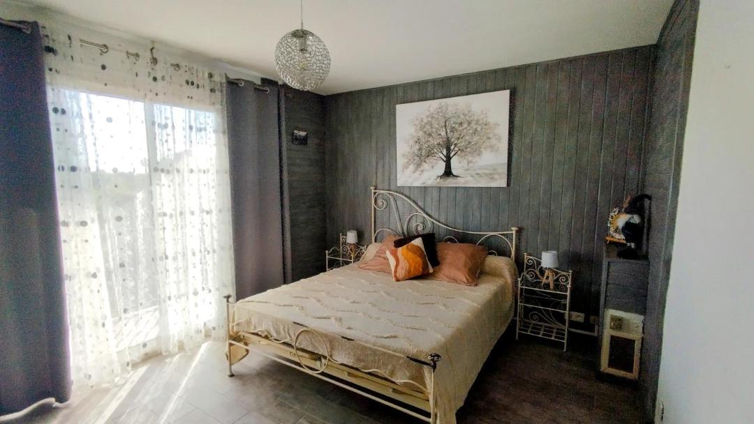 Photo of Bedroom in Viviers-les-Montagnes