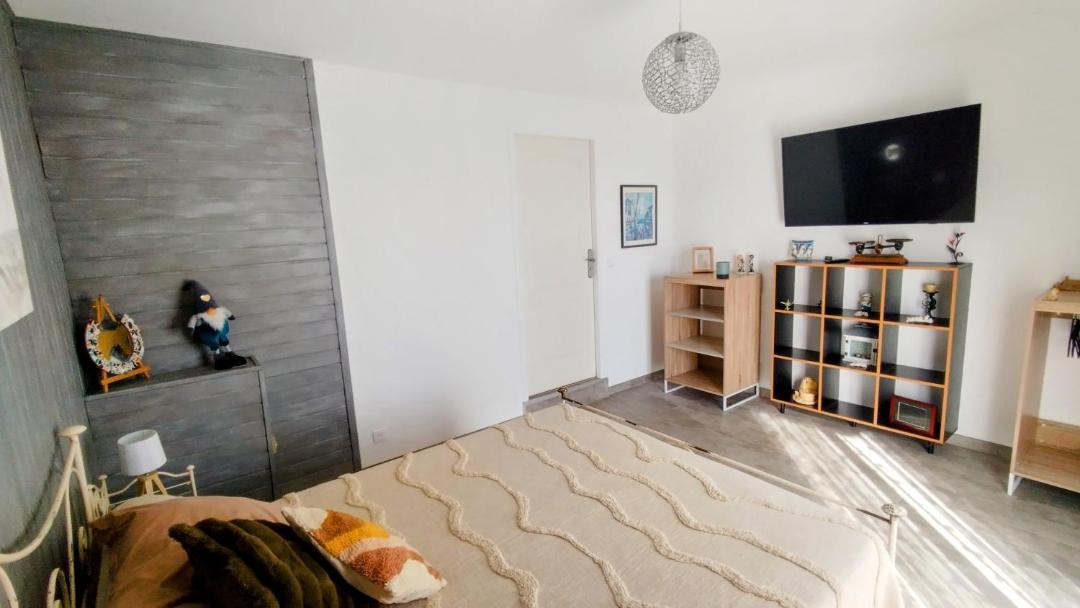 Photo of Bedroom in Viviers-les-Montagnes
