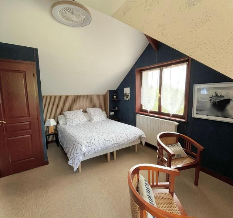 Photo of Bedroom in Verton