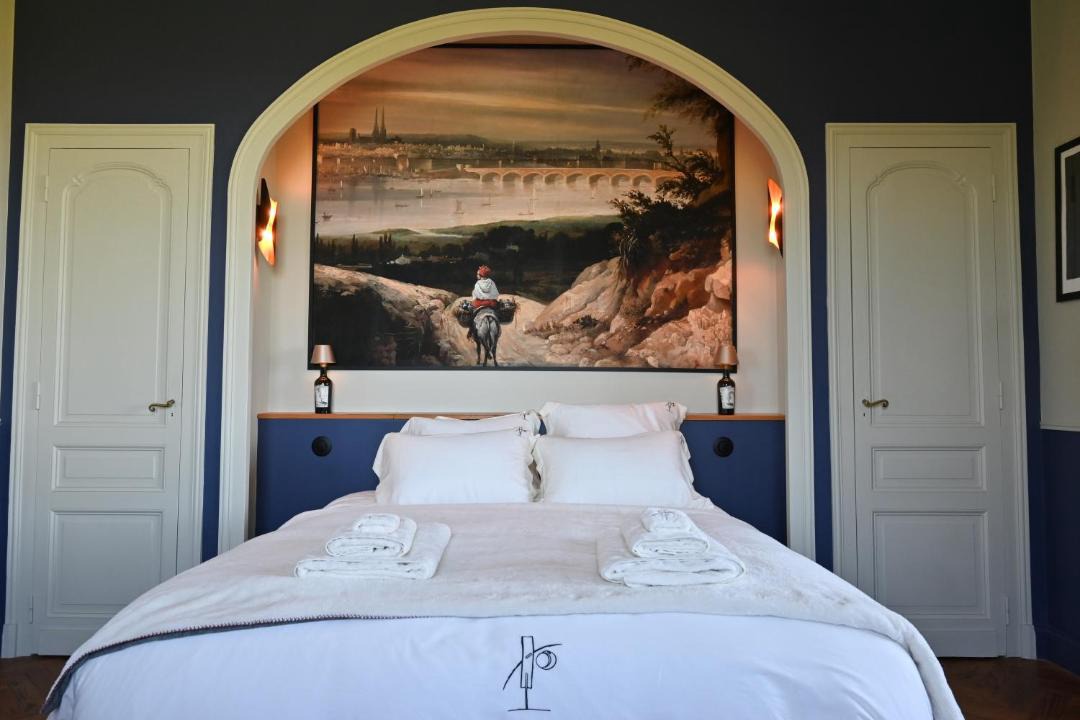 Photo of Others in Cadillac