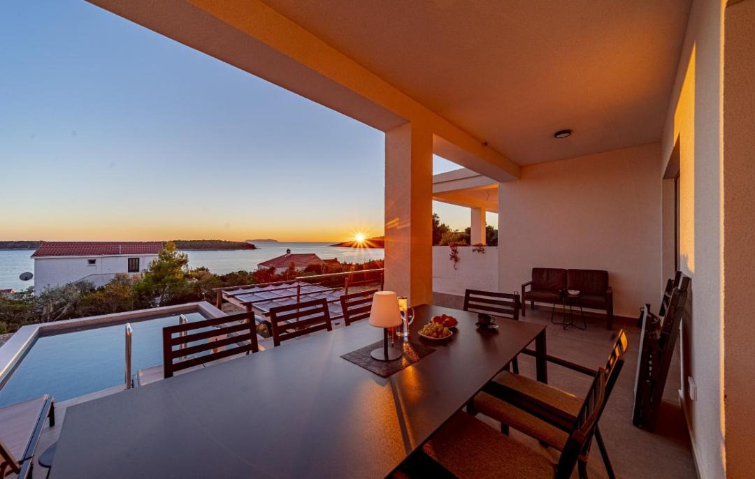 Photo of Patio Balcony in Potirna