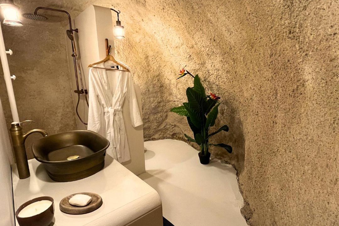 Photo of Bathroom in Mazange