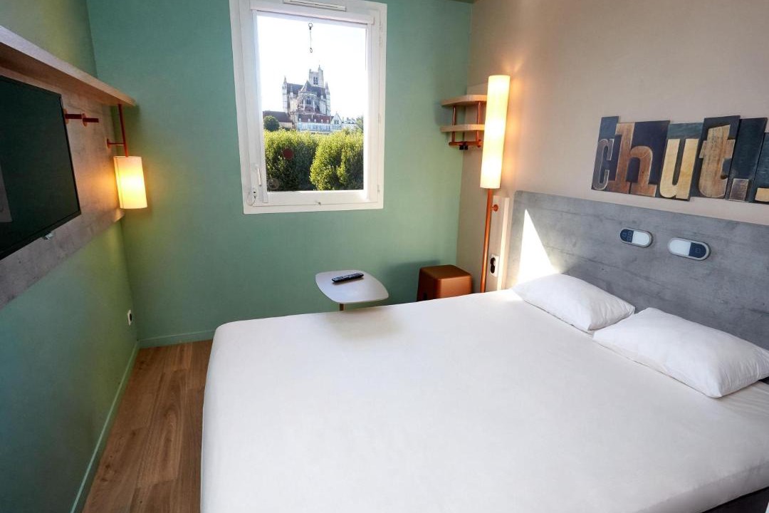 Photo of Others in Auxerre