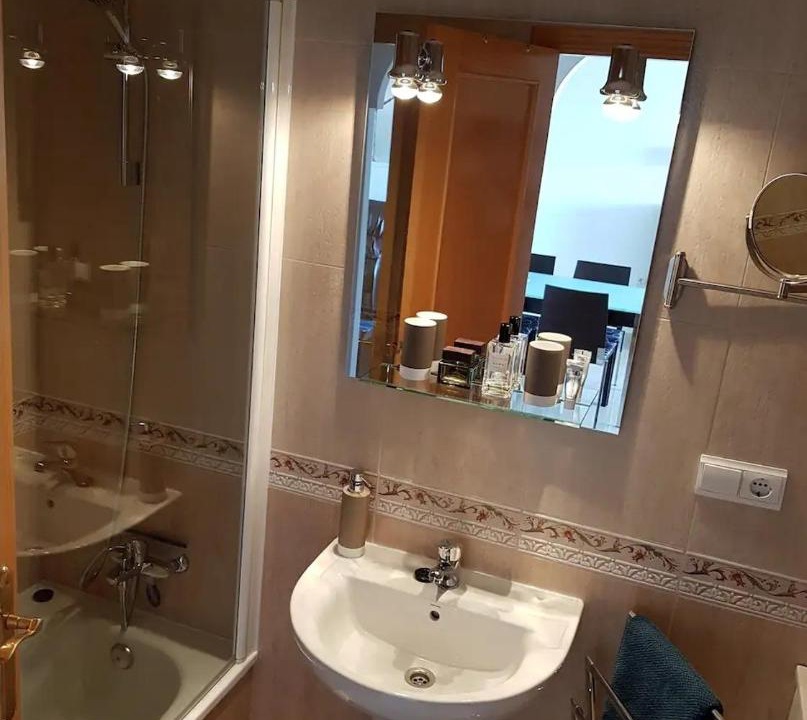 Photo of Bathroom in Los Montesinos