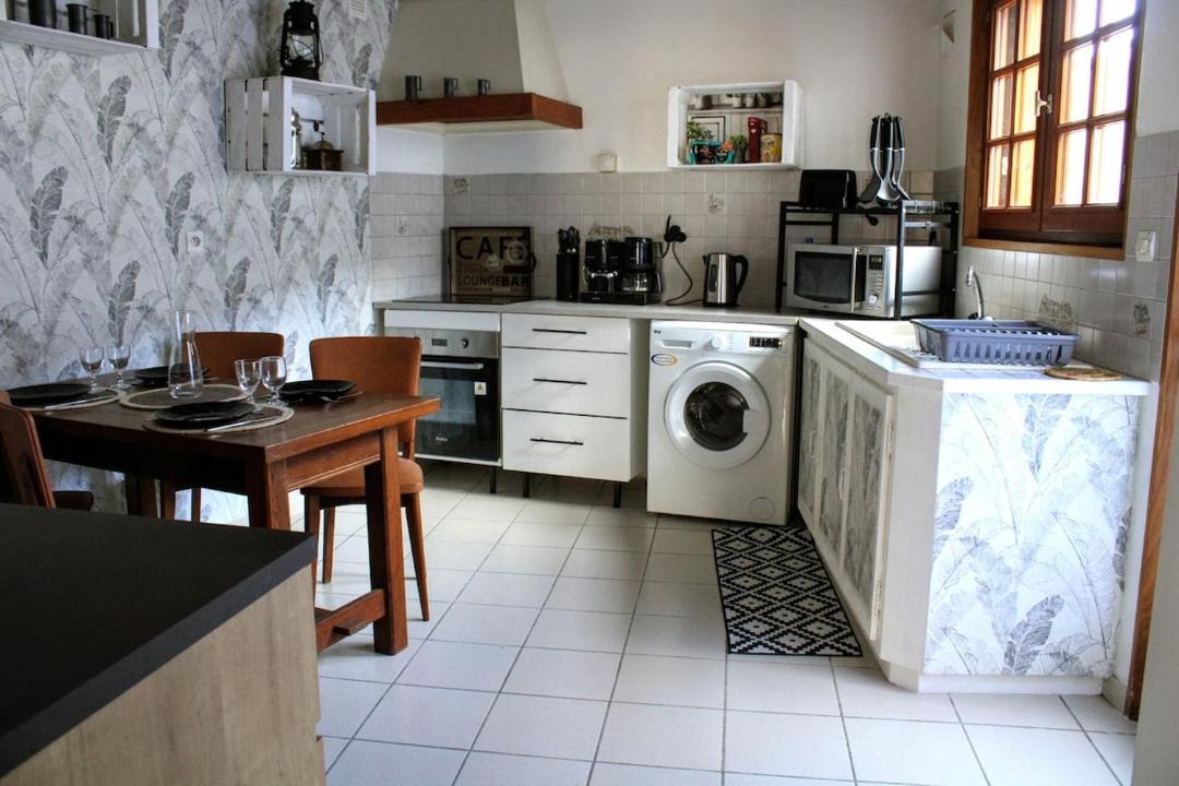 Photo of Kitchen in Brain-sur-Allonnes