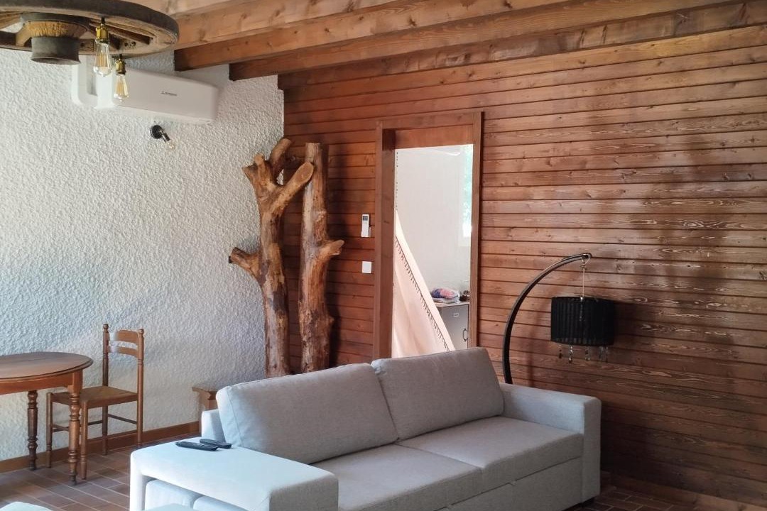 Photo of Others in Chaum