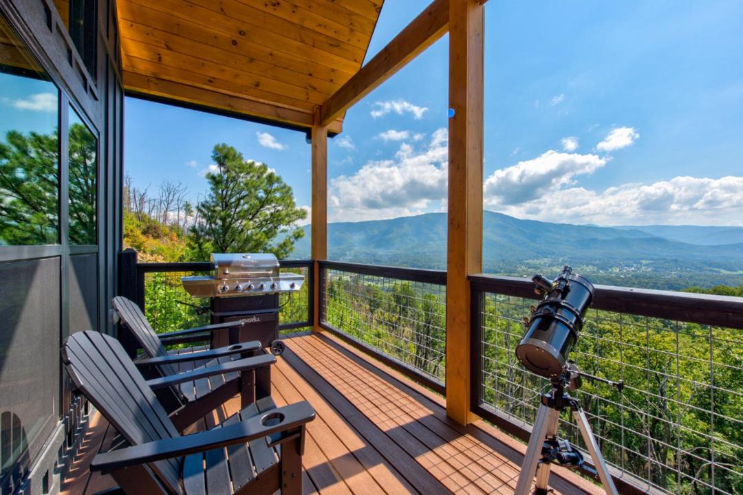Photo of Patio Balcony in Sevierville