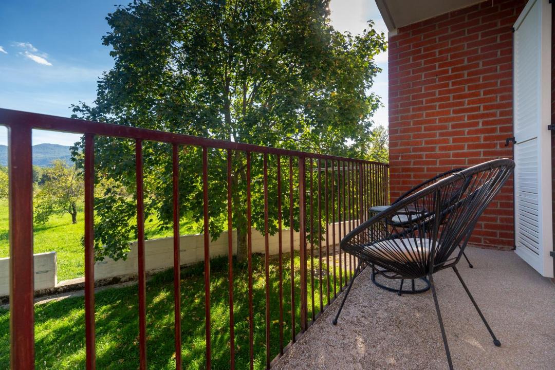 Photo of Patio Balcony in Lovinac