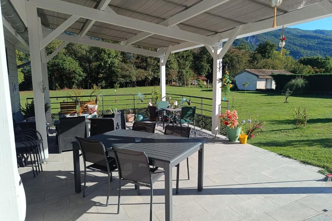 Photo of Others in Beaulieu