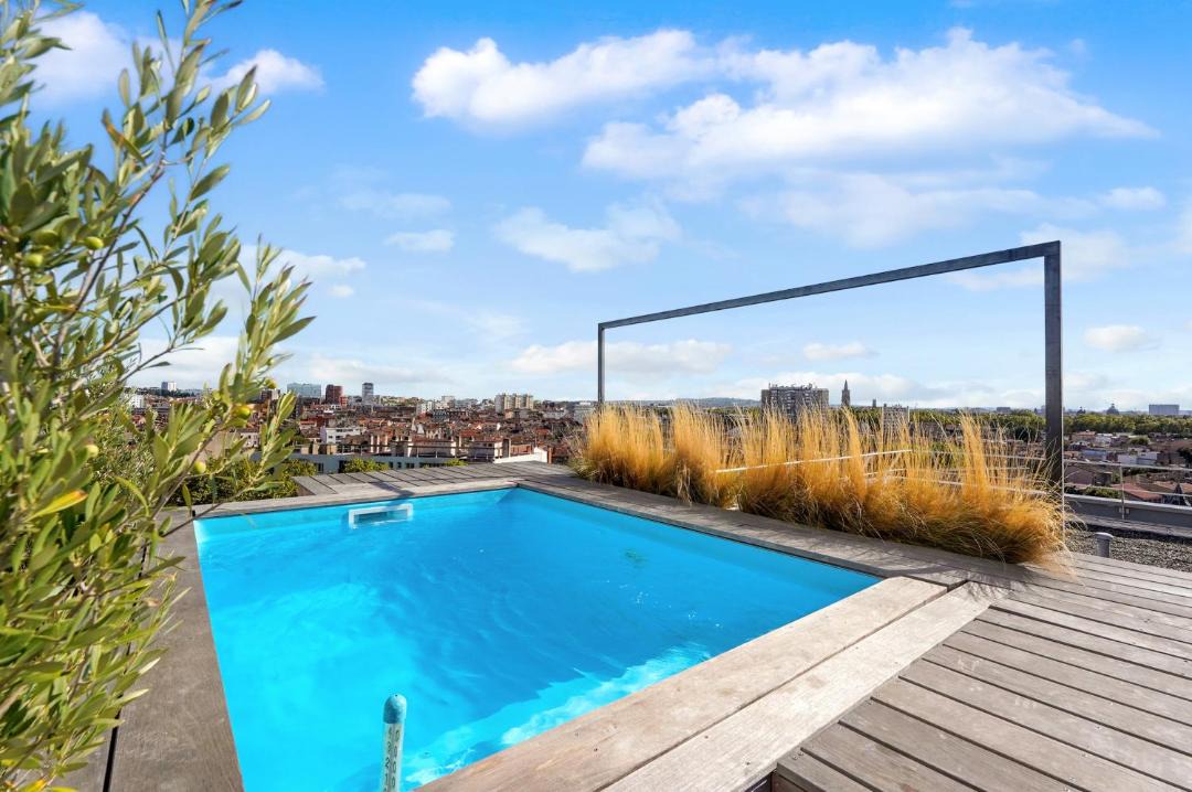 Photo of Patio Balcony in Minimes - Barriere de Paris