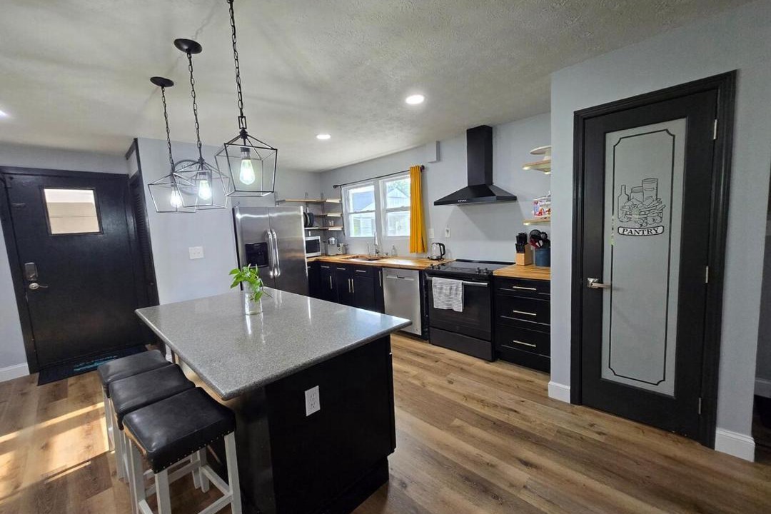 Photo of Kitchen in Oak Ridge