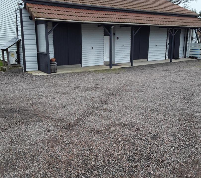 Photo of Others in Charrin