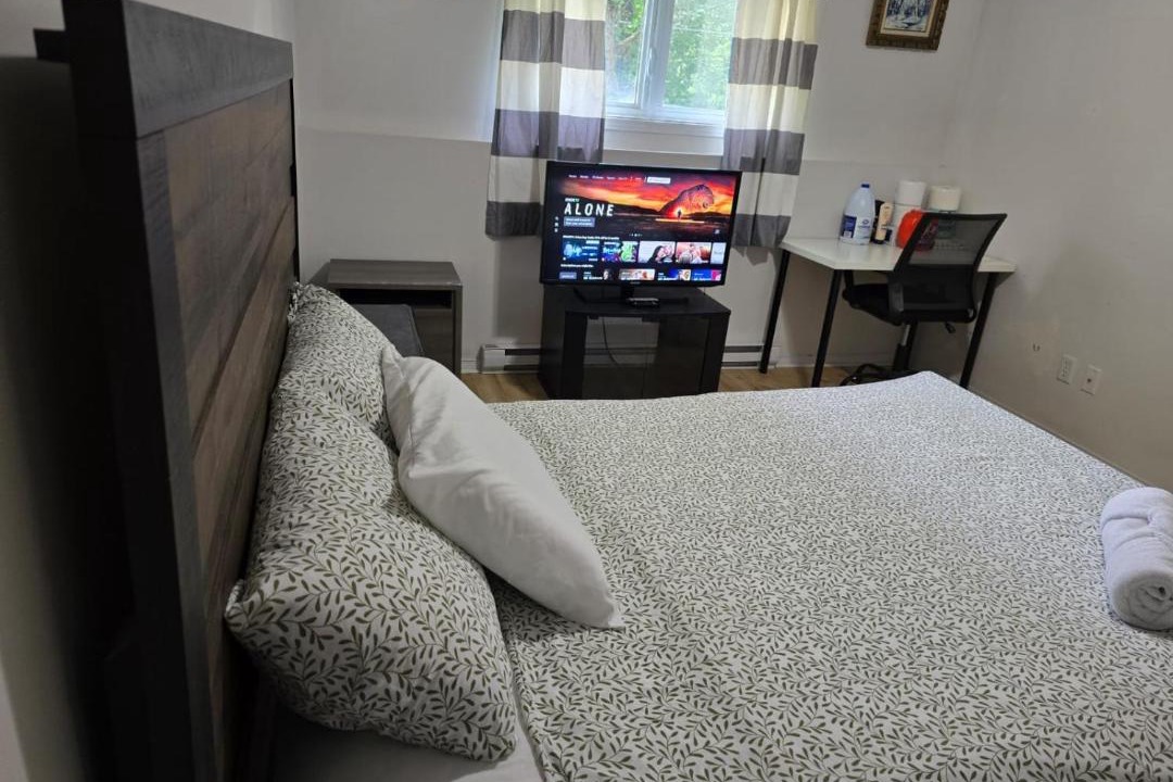 Photo of Bedroom in Communaute-Urbaine-de-l'Outaouais