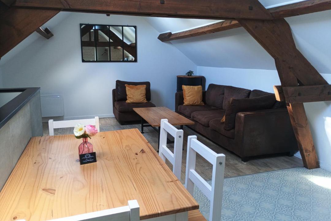 Photo of Others in Estrees-St-Denis