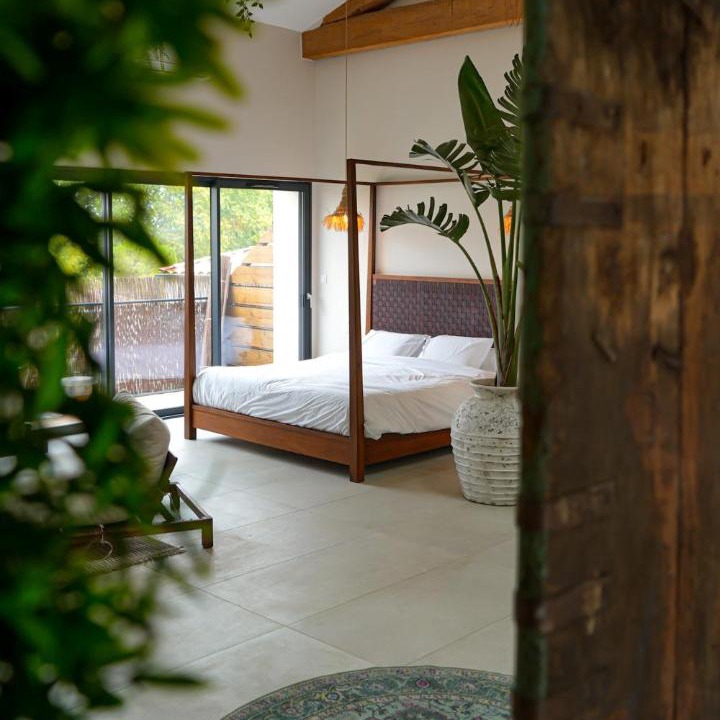 Photo of Others in Saint-Jean-de-Cornies