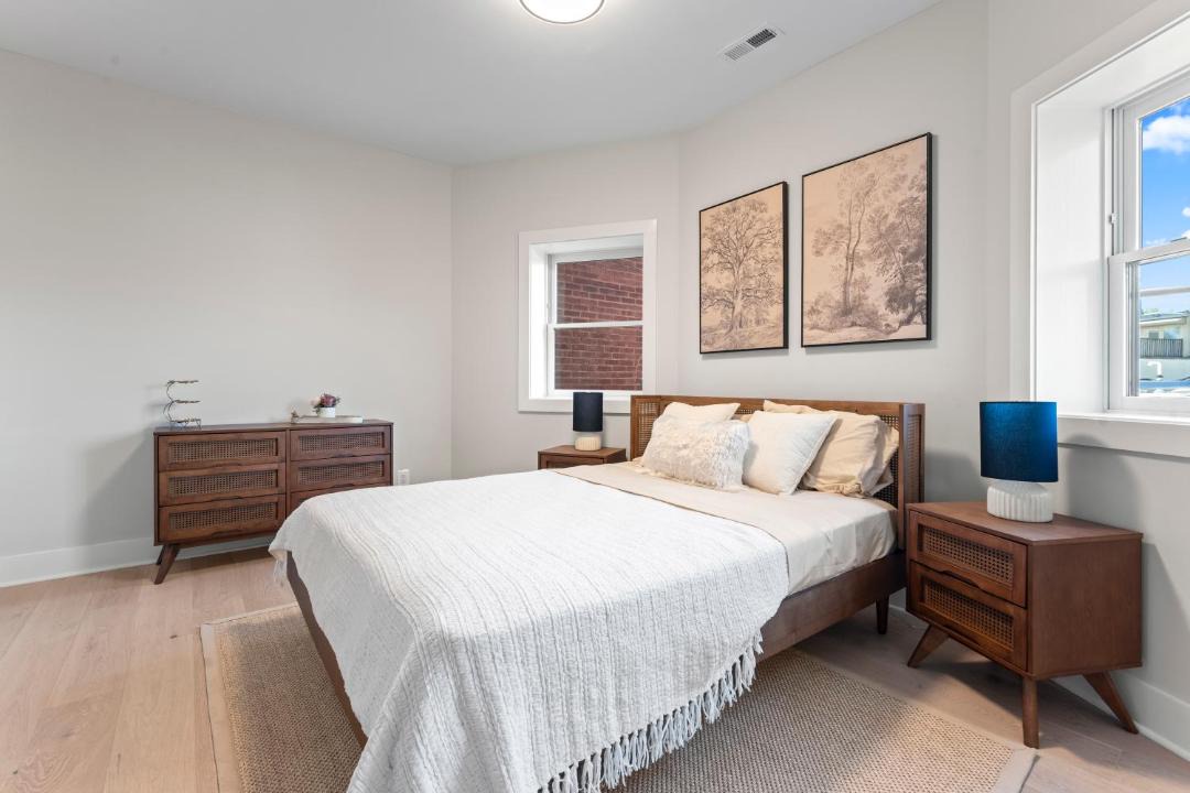 Photo of Bedroom in Dupont Circle