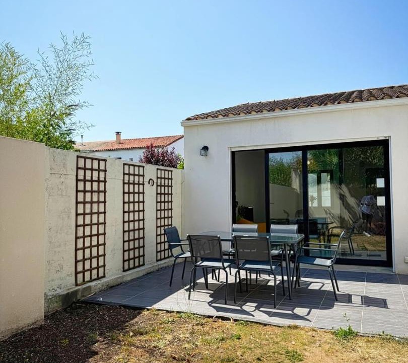 Photo of Others in Aytre