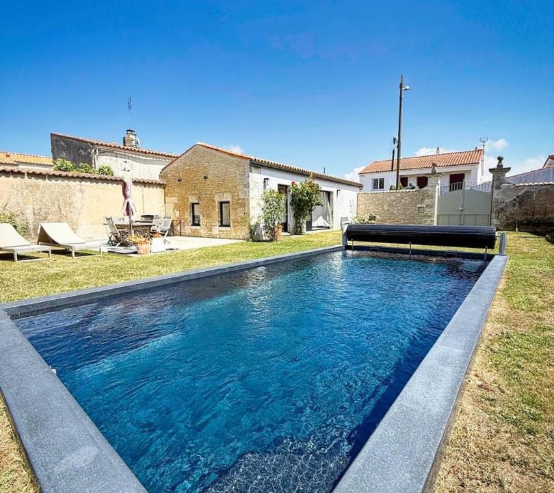 Photo of Others in Aytre